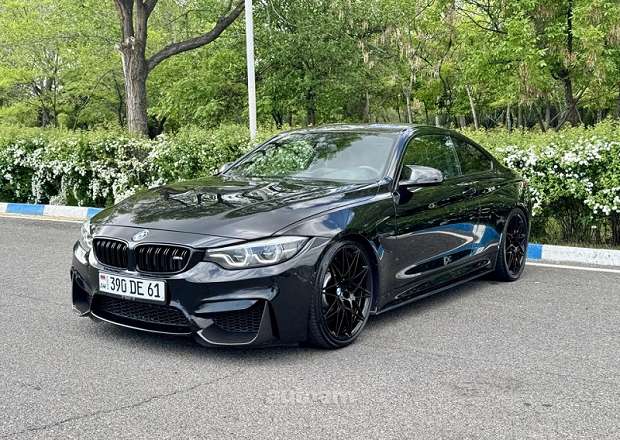 BMW M4 2018 — photo 3