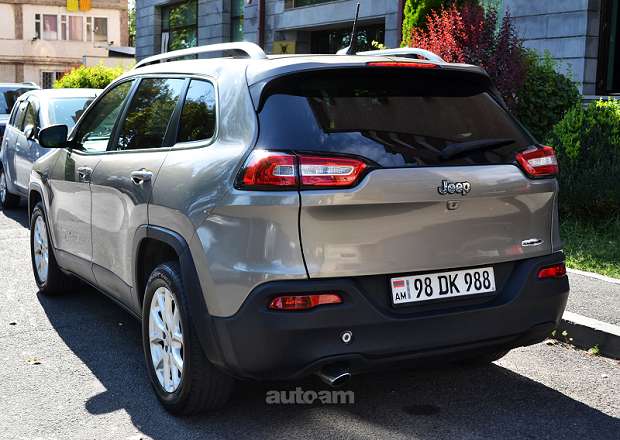 Jeep Cherokee 2017 — photo 15