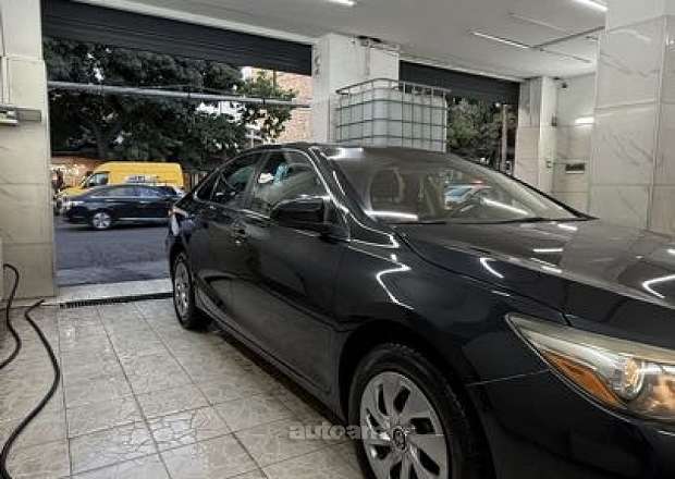 Toyota Camry 2016 — photo 3