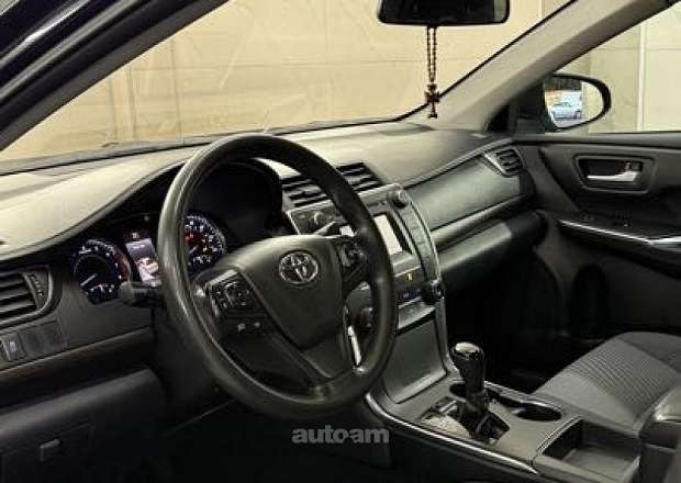 Toyota Camry 2016 — photo 6