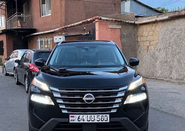 Nissan Rogue 2024 — photo 1