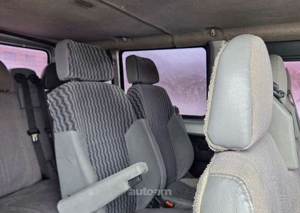 Ford Transit 2001 — фото 11
