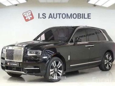 Rolls Royce Cullinan  2023 