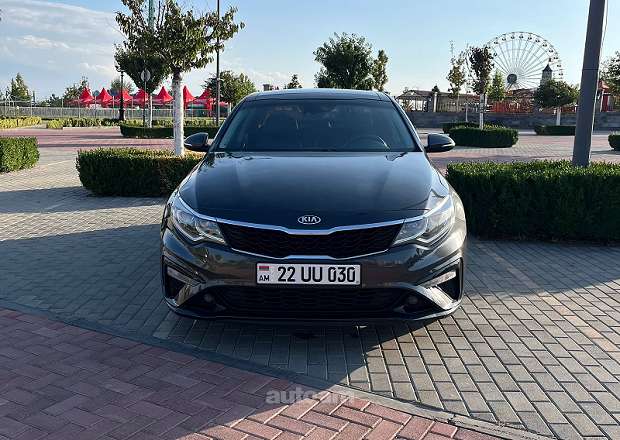 Kia Optima 2019 — լուսանկար 1