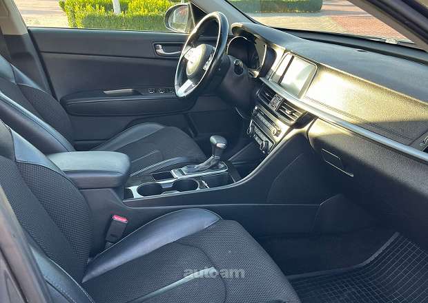 Kia Optima 2019 — լուսանկար 7