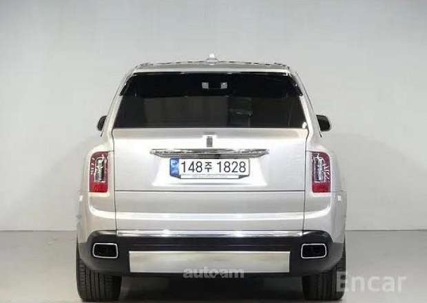 Rolls Royce Cullinan