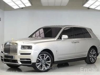 Rolls Royce Cullinan  2023 