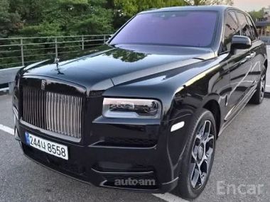 Rolls Royce Cullinan  2024 