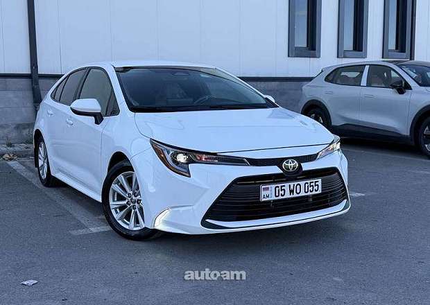 Toyota Corolla 2024 — photo 2