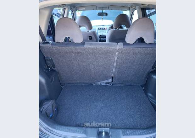 Honda Fit 2004 — լուսանկար 7