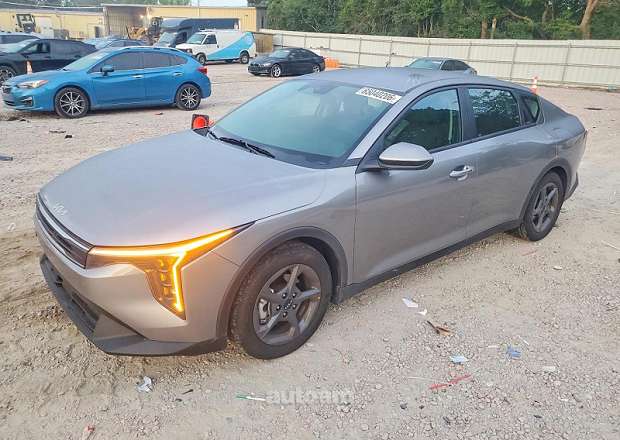 Kia K4