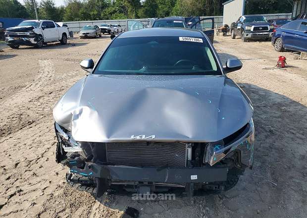 Kia K4