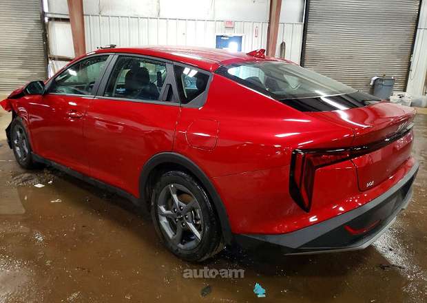 Kia K4