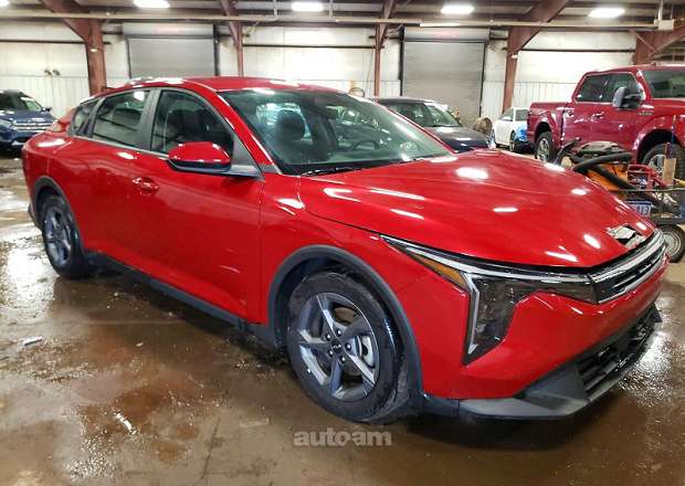 Kia K4
