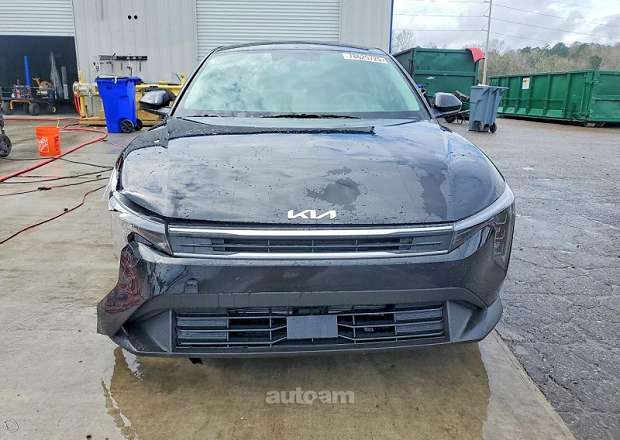 Kia K4