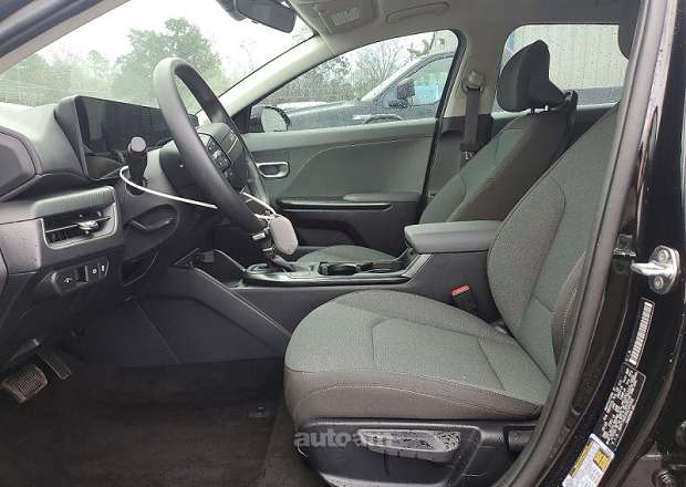 Kia K4