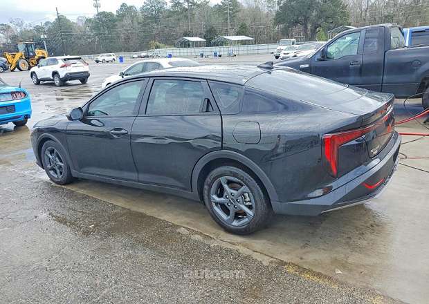Kia K4