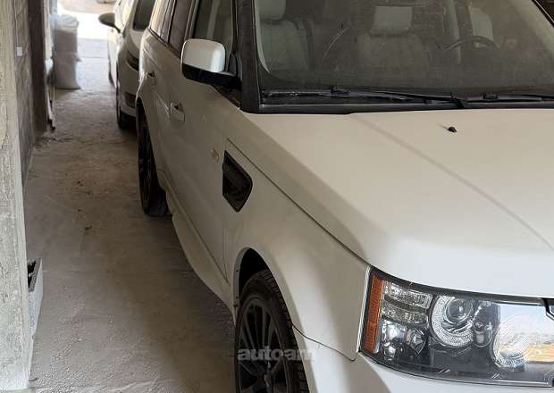 Land Rover Range Rover Sport 2011 — photo 3