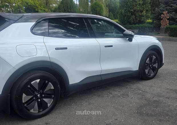 Changan Deepal S05 2025 — լուսանկար 8