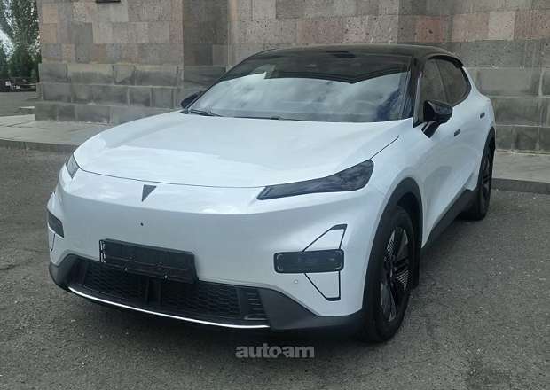 Changan Deepal S05 2025 — լուսանկար 1