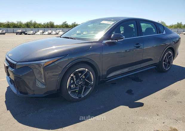 Kia K4
