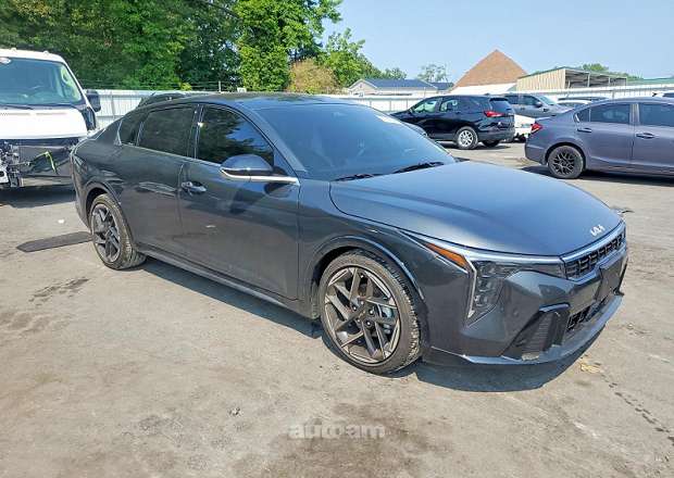 Kia K4