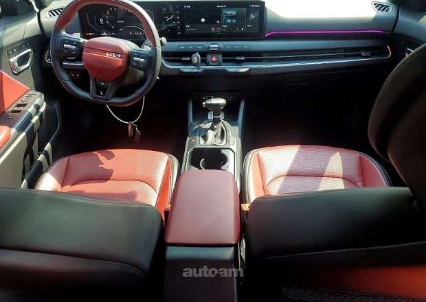 Kia K4
