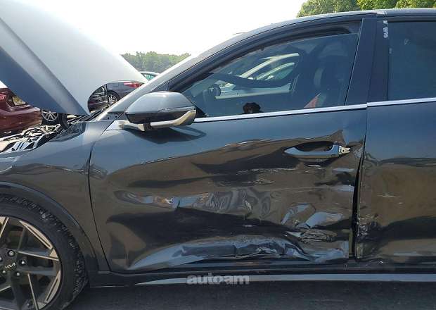 Kia K4