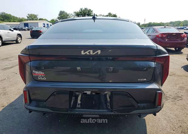 Kia K4