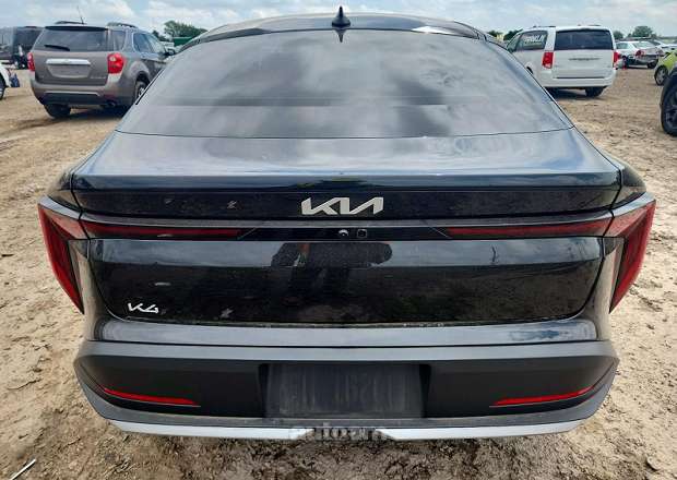 Kia K4