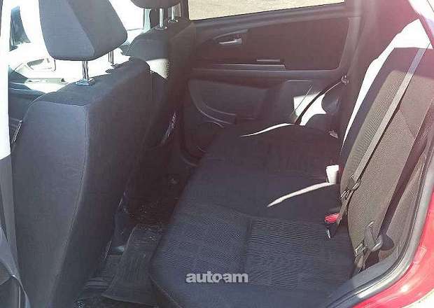 Suzuki SX 4 2011 — լուսանկար 8