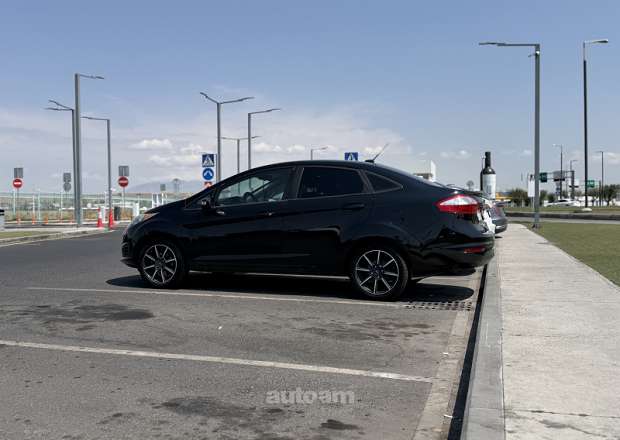 Ford Fiesta 2018 — լուսանկար 1