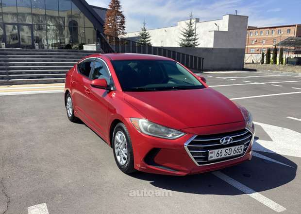 Hyundai Elantra 2017 — photo 1