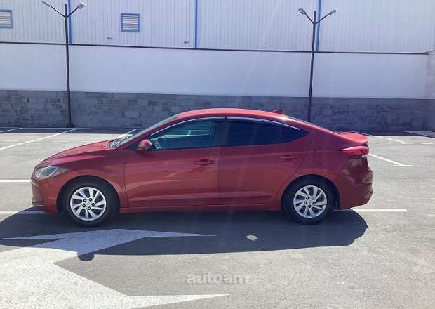 Hyundai Elantra 2017 — photo 6