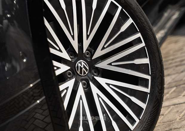 Volkswagen ID.ERA 9X