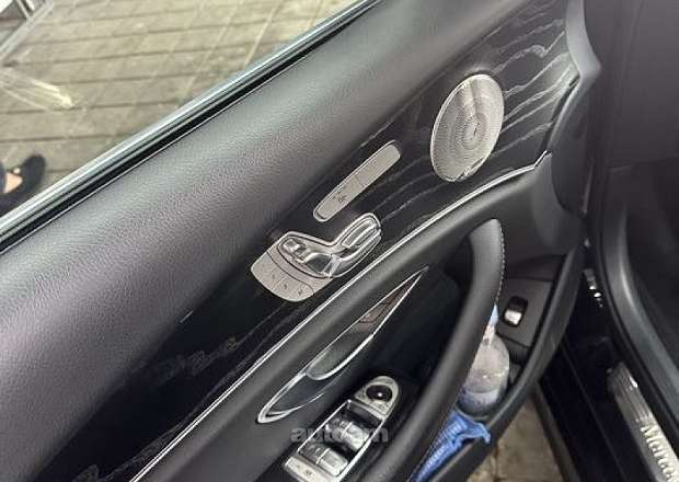 Mercedes-Benz E 350