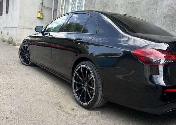 Mercedes-Benz E 350