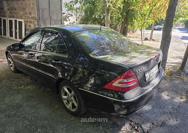 Mercedes-Benz C 240 2005 — լուսանկար 4
