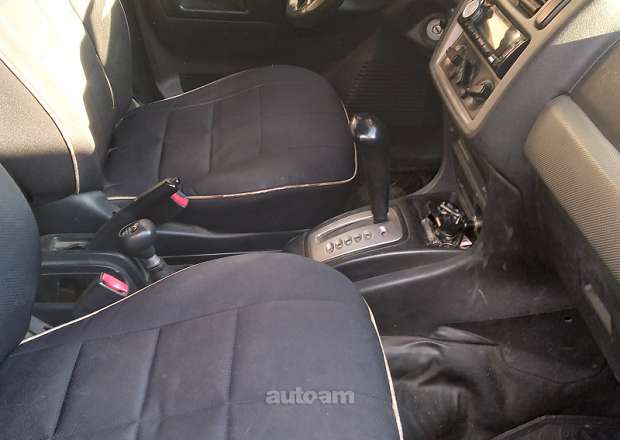 Mitsubishi Pajero 2000 — լուսանկար 10