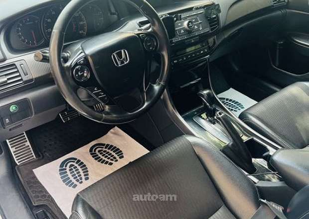 Honda Accord 2016 — լուսանկար 6