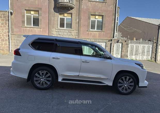 Lexus LX 570 2015 — լուսանկար 5