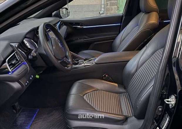Toyota Camry 2020 — լուսանկար 14