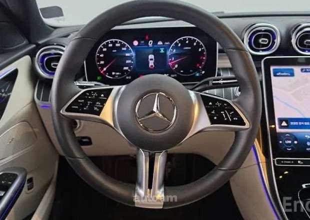 Mercedes-Benz C 300