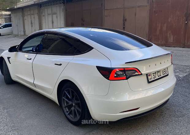 Tesla Model 3 2021 — լուսանկար 3