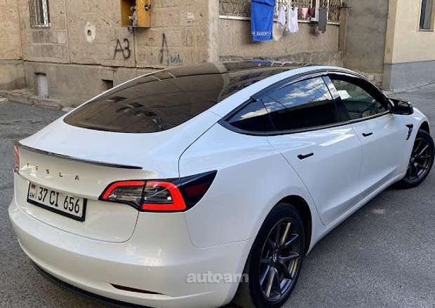 Tesla Model 3 2021 — լուսանկար 5
