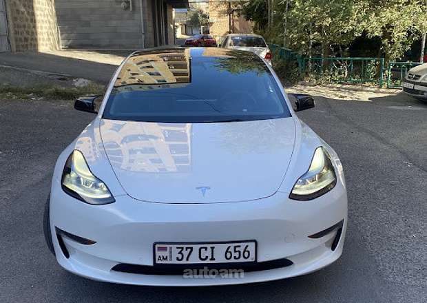 Tesla Model 3 2021 — լուսանկար 2