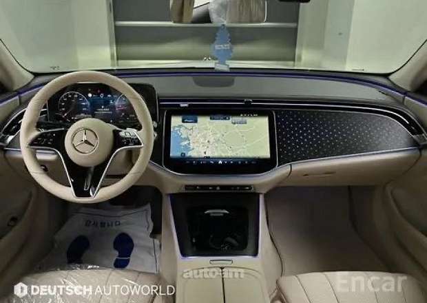 Mercedes-Benz E 220