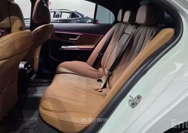 Mercedes-Benz E 200