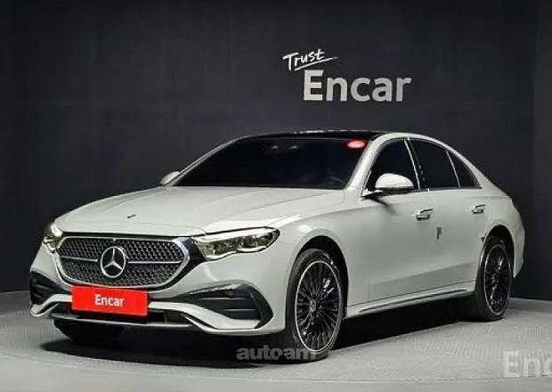 Mercedes-Benz E 300