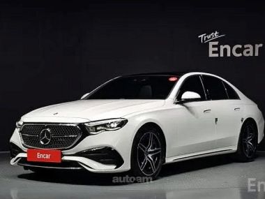Mercedes-Benz E 300  2026 